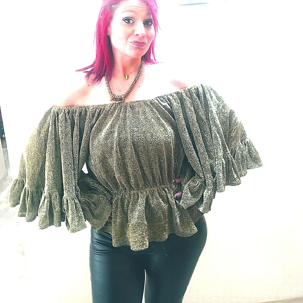 Nasty Gal metallic gold off the shoulders top L